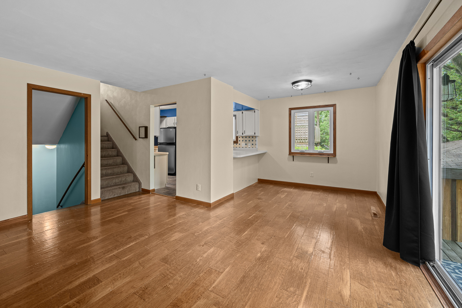 8504 Ridgewood Road, Unit 501 Rock Island, IL 61201 - Photo 4 of 33