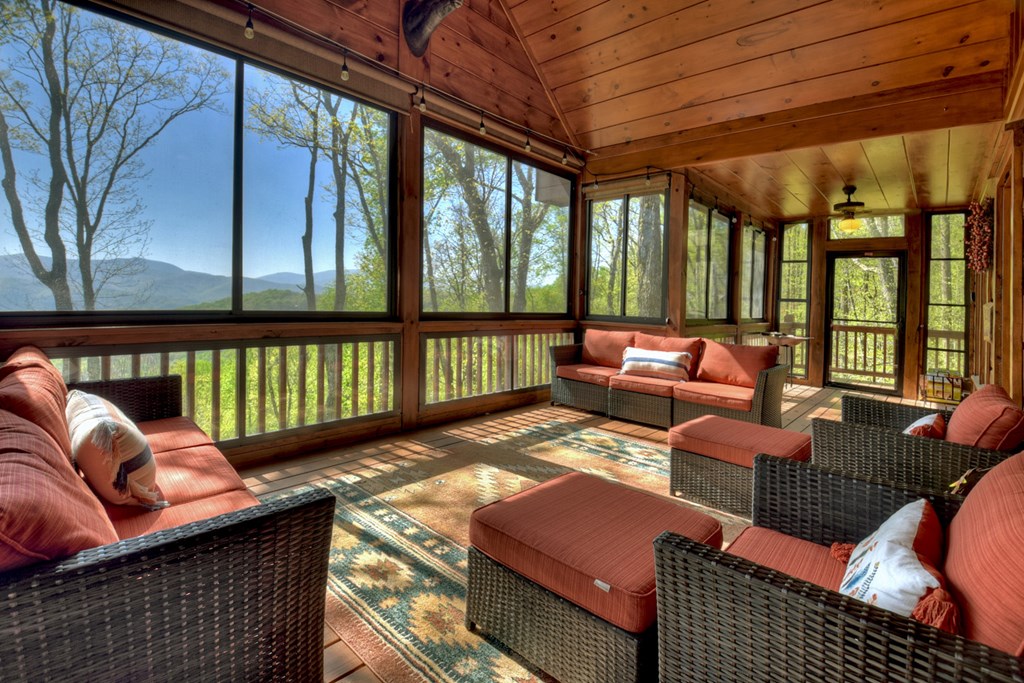 783 North Moreland Drive North Blue Ridge, GA 30513 - Photo 36 of 54 a balcony with furniture