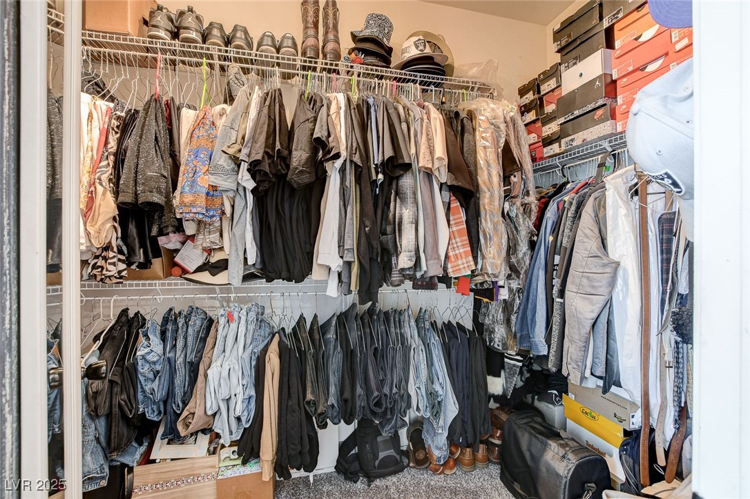 5929 North Caddy Ridge Street North Las Vegas, NV 89031 - Photo 23 of 37 View of walk in closet