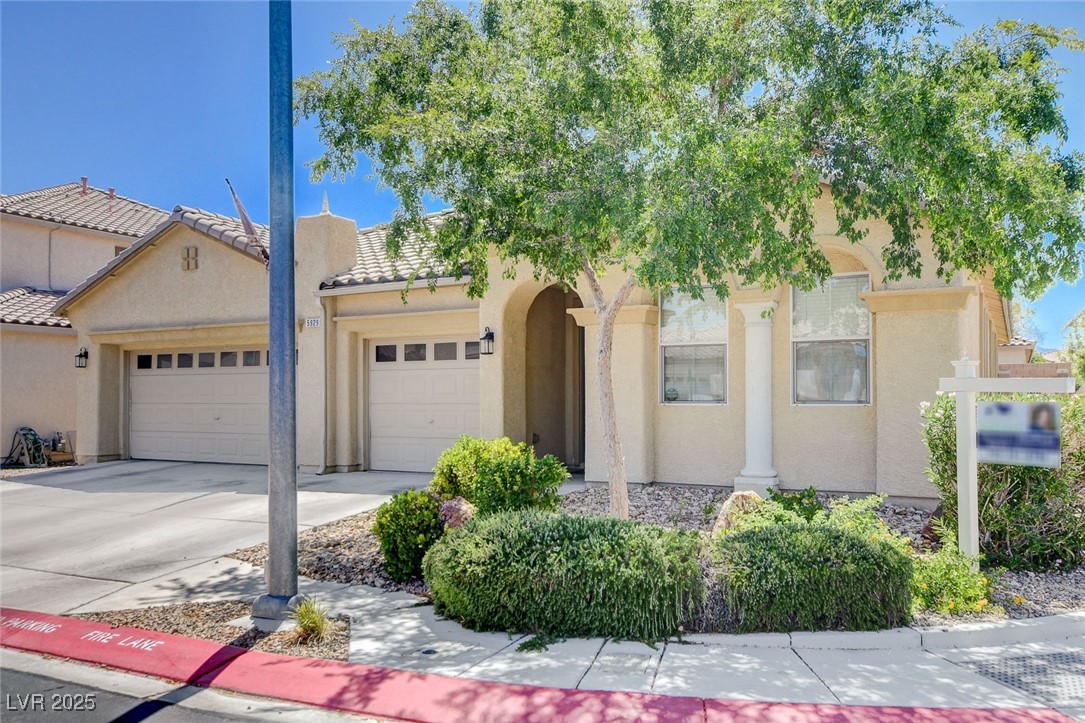 5929 North Caddy Ridge Street North Las Vegas, NV 89031 - Photo 3 of 37