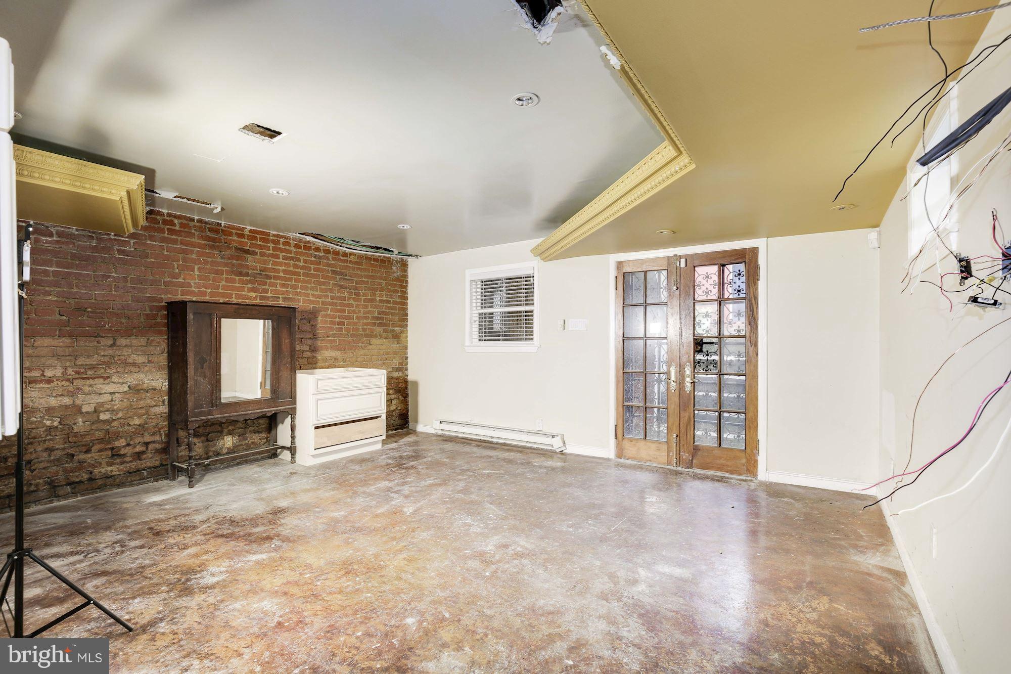 87 V Street Northwest Washington, DC 20001 - Photo 27 of 30 a view of livingroom with hardwood