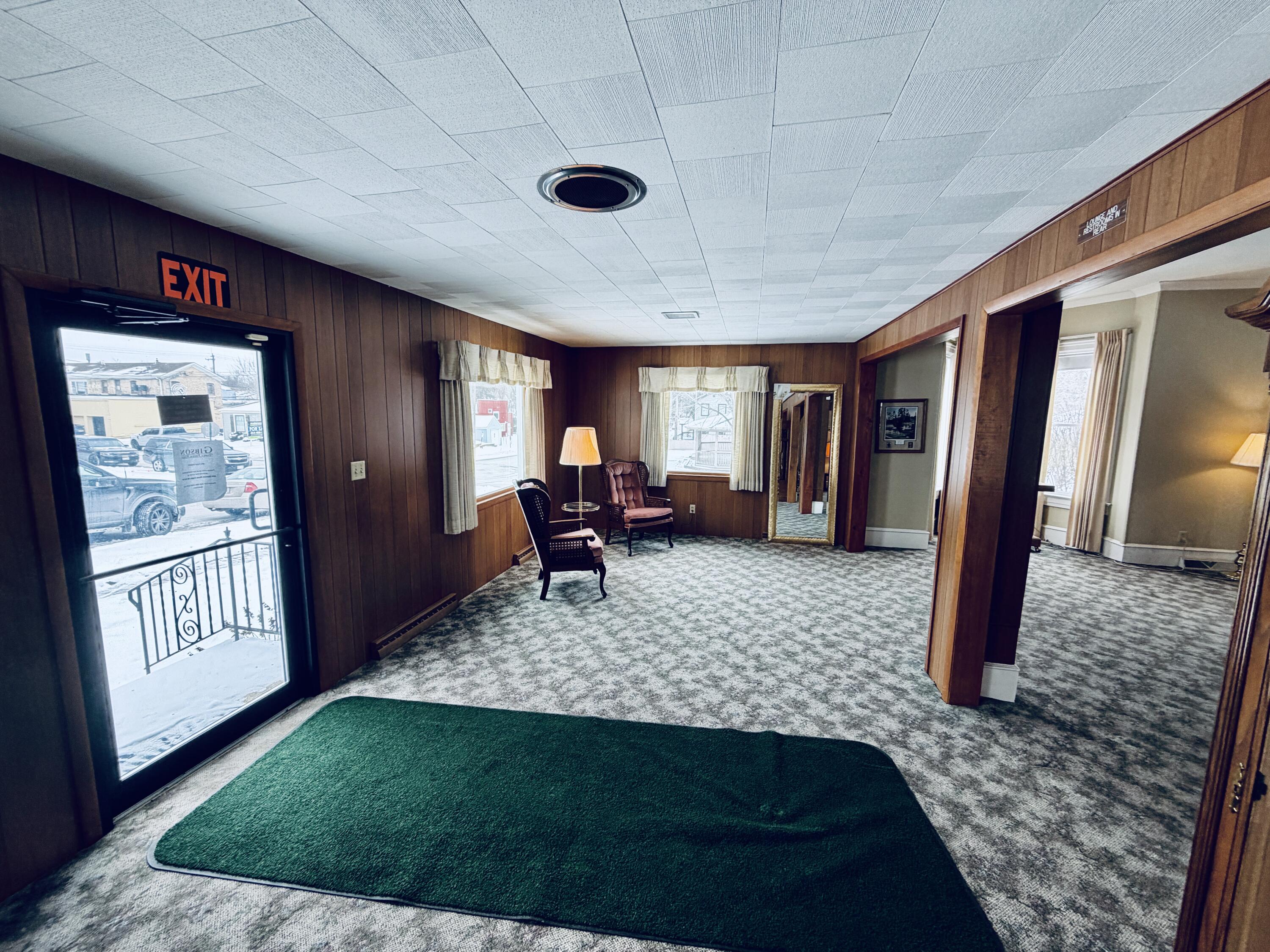 103 West Eagle Street Eagle, WI 53119 - Photo 23 of 31 Lobby