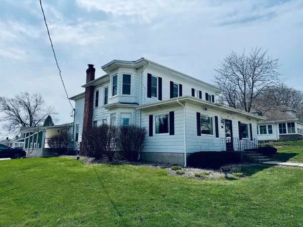 $425,000 | 103 West Eagle Street, Eagle, WI 53119