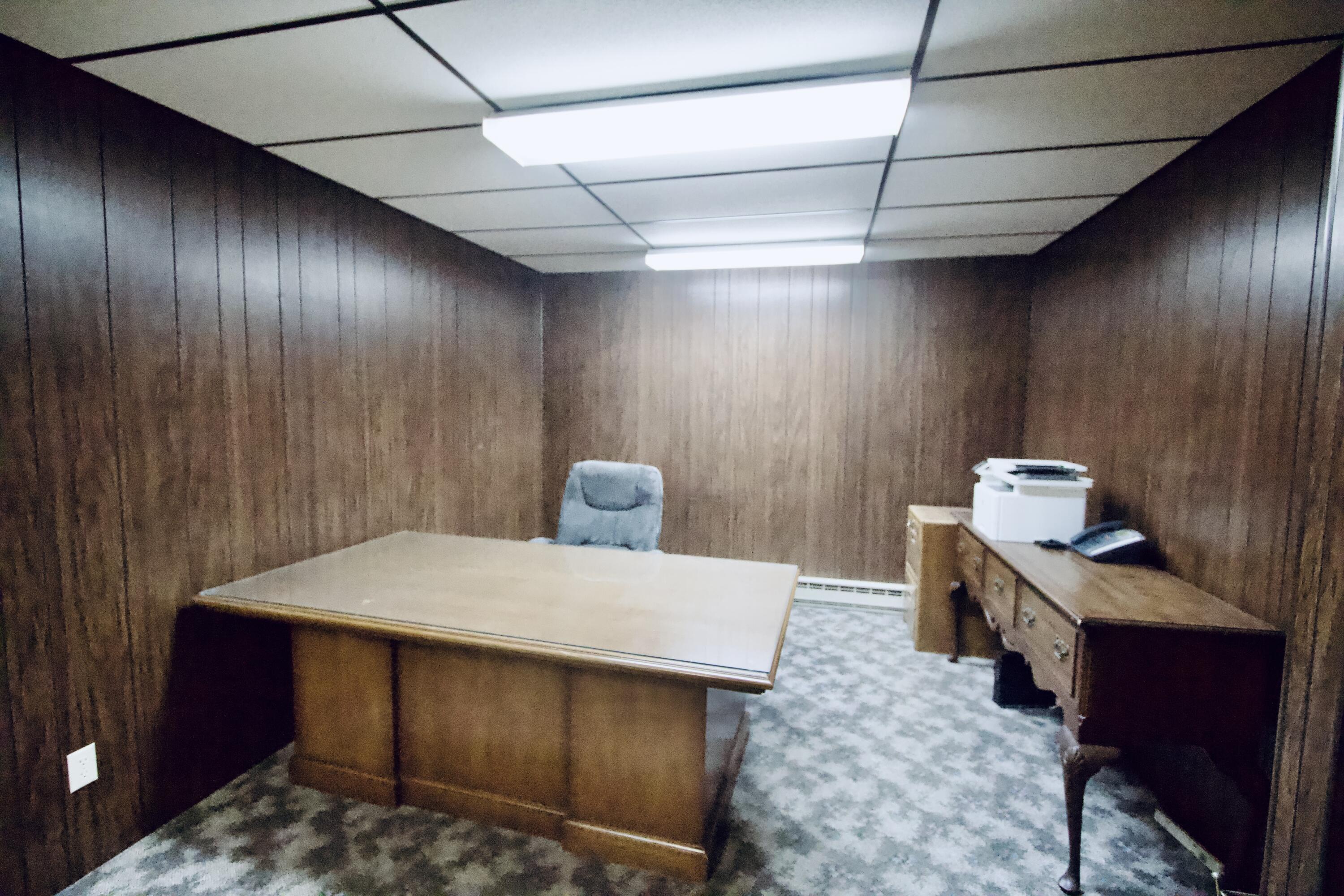 103 West Eagle Street Eagle, WI 53119 - Photo 10 of 31 Office