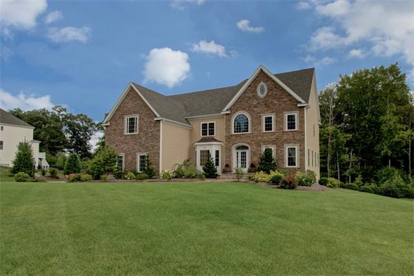 44 Connelly Hill Road Hopkinton, MA 01748 - Photo 1 of 30 Gallery Image 1