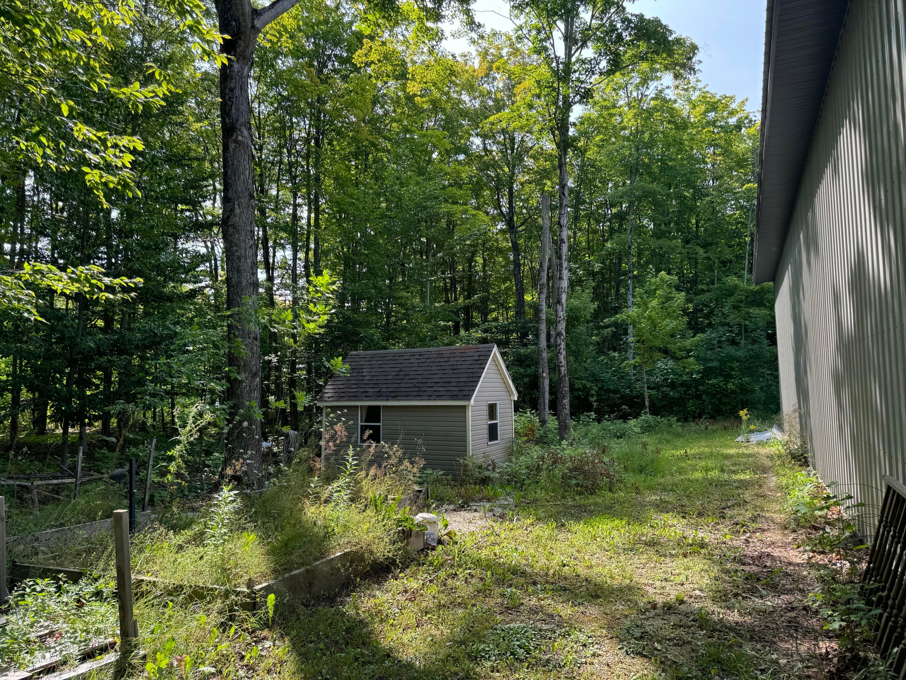 E307 Gorman Road St. Ignace, MI 49781 - Photo 28 of 39 Gallery Image 28