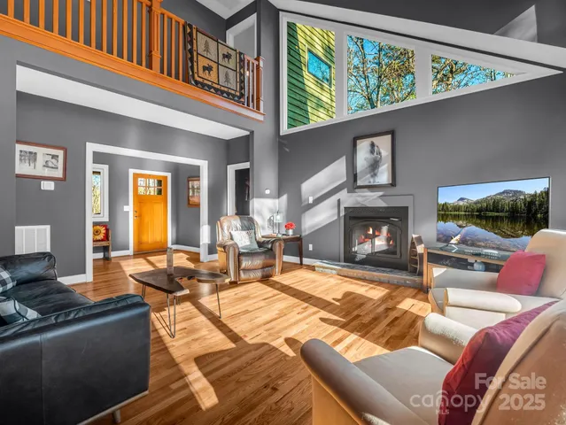 $640,000 | 171 Wilson Court, Lake Lure, NC 28746