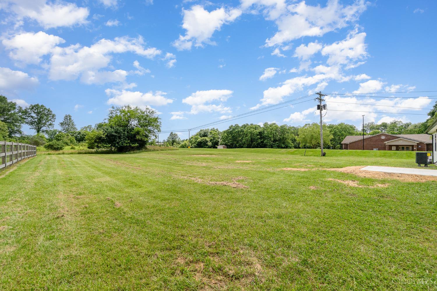 615 Easter Road Bethel, OH 45106 - Photo 17 of 21 Gallery Image 17