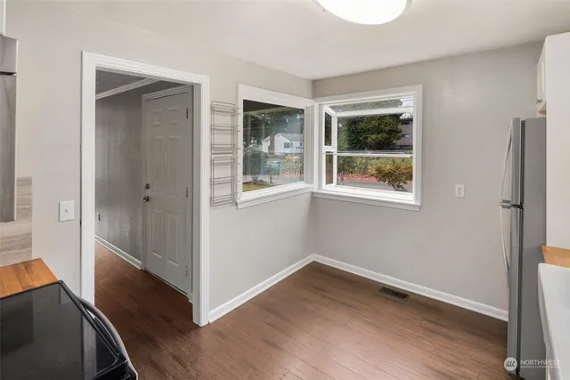 $739,999 | 14516 Dayton Avenue North, Shoreline, WA 98133