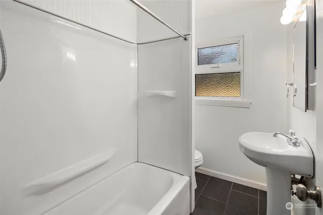 $739,999 | 14516 Dayton Avenue North, Shoreline, WA 98133