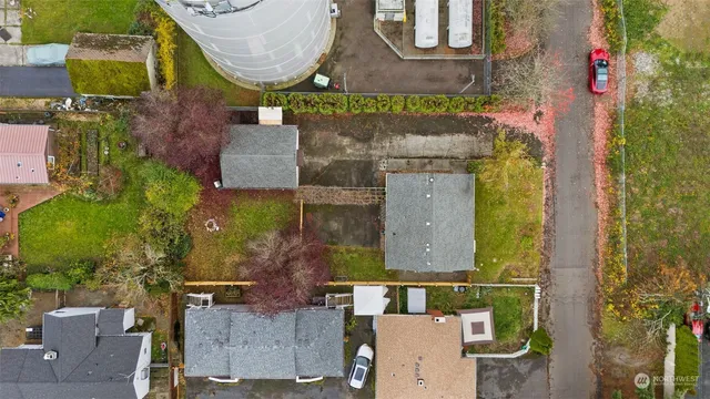 $739,999 | 14516 Dayton Avenue North, Shoreline, WA 98133