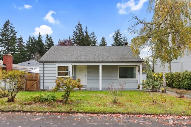$739,999 | 14516 Dayton Avenue North, Shoreline, WA 98133