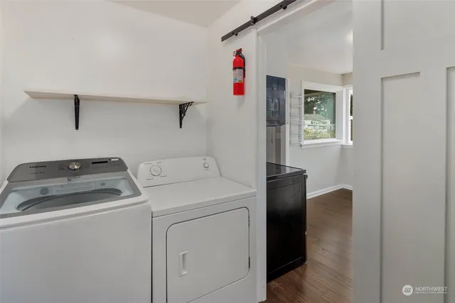 $739,999 | 14516 Dayton Avenue North, Shoreline, WA 98133