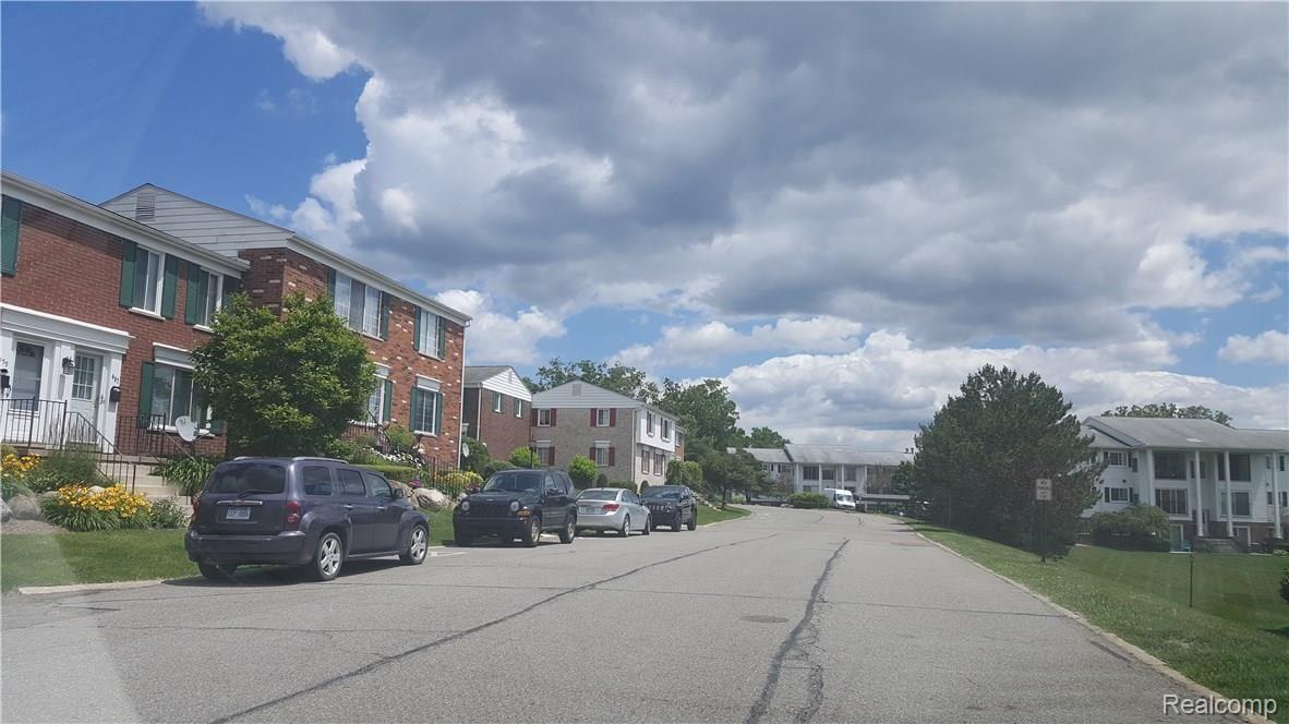 424 Baldwin Avenue, Unit 97 Rochester, MI 48307 - Photo 29 of 30 Baldwin street - Copy - Copy.jpg