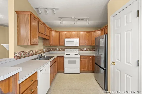 $225,000 | 4222 Treesdale Drive, Sellersburg, IN 47172