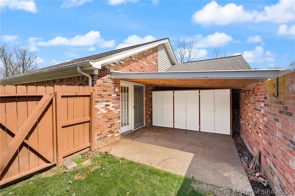 $225,000 | 4222 Treesdale Drive, Sellersburg, IN 47172