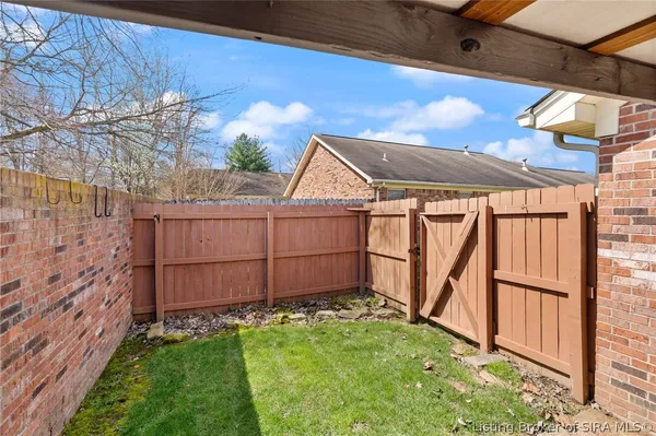 $225,000 | 4222 Treesdale Drive, Sellersburg, IN 47172