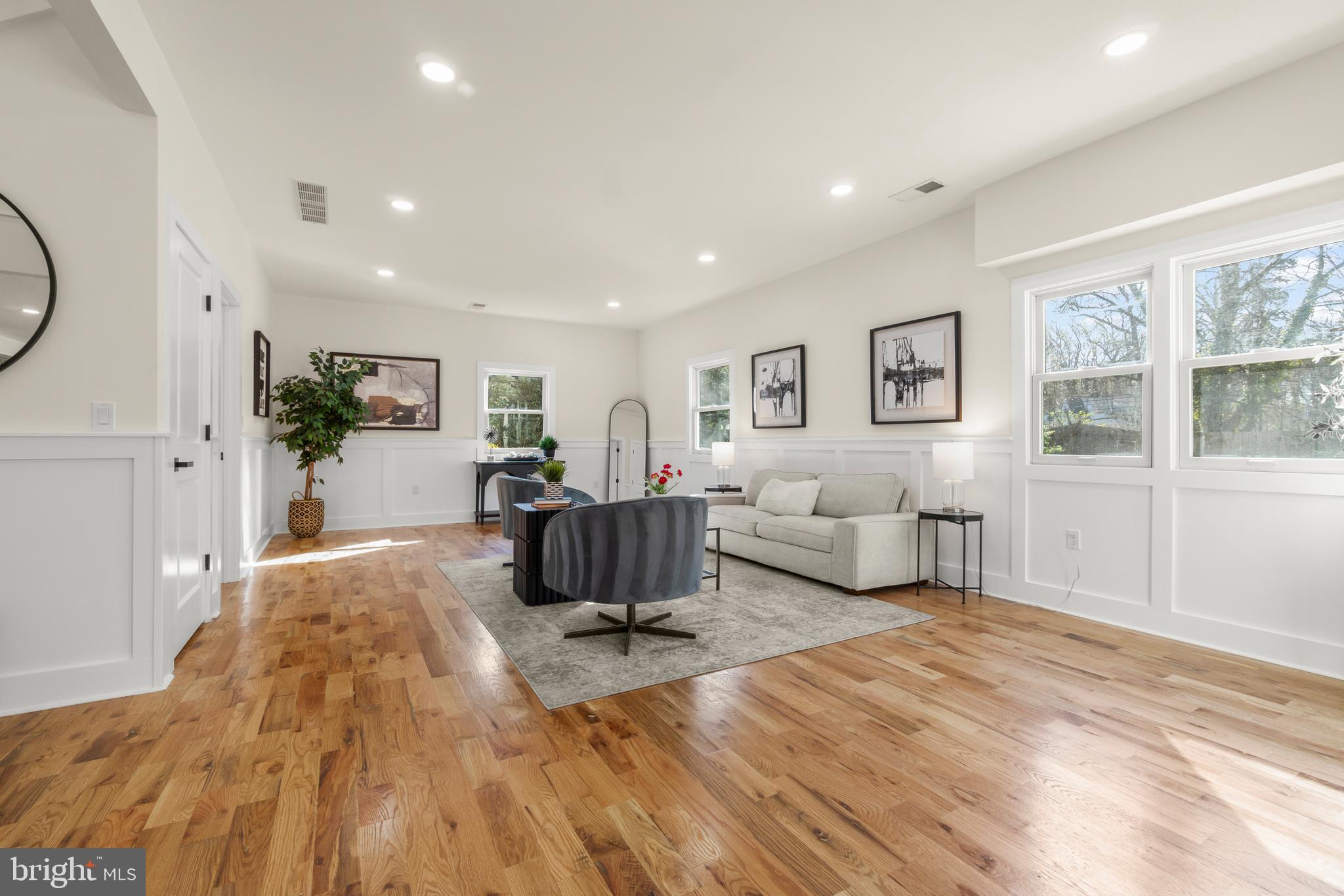 32 Wagon Bridge Run Moorestown, NJ 08057 - Photo 15 of 41 a living room with furniture and a window