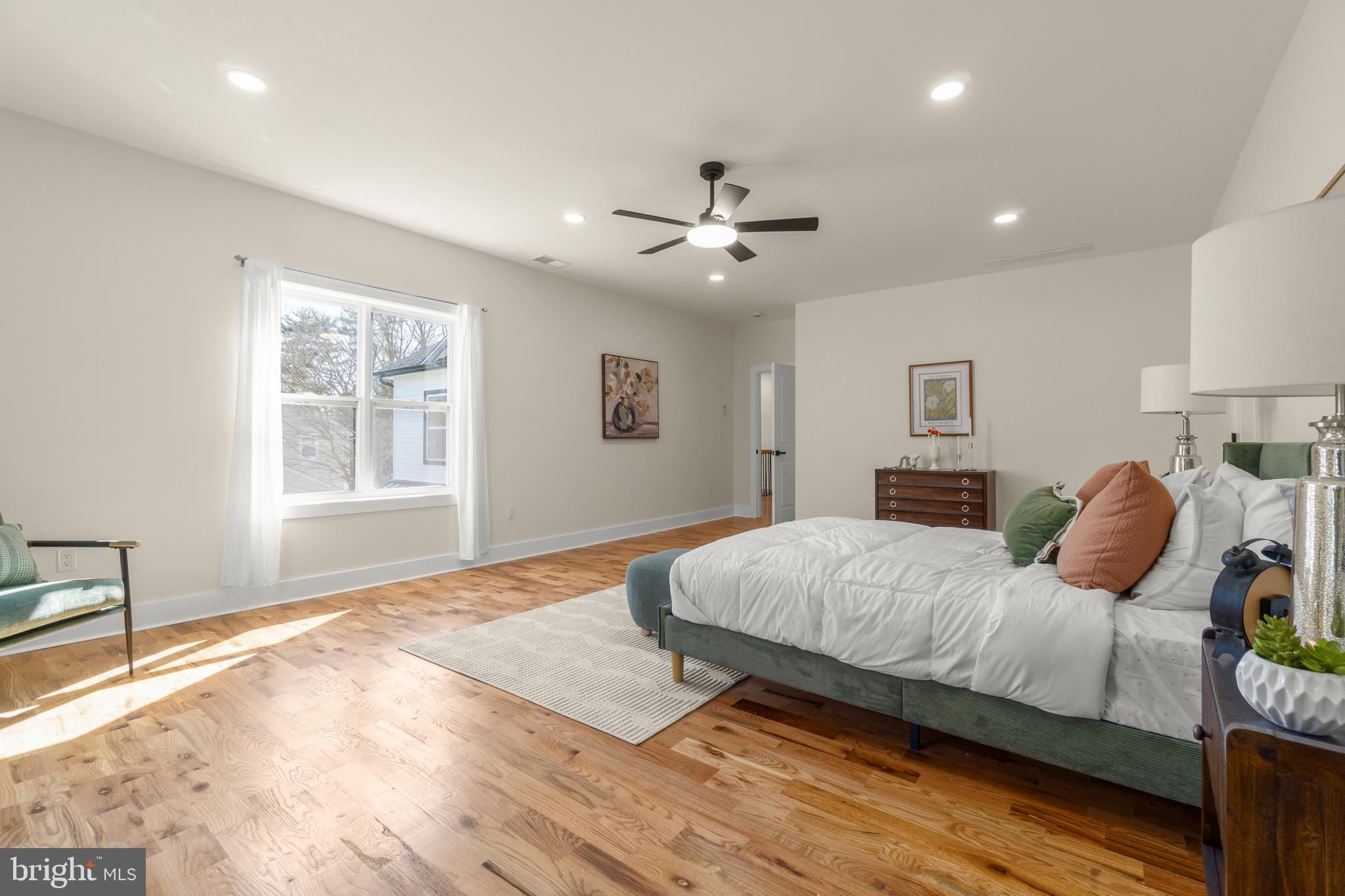 32 Wagon Bridge Run Moorestown, NJ 08057 - Photo 24 of 41 a bedroom with a large bed and a window