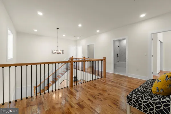 $950,000 | 32 Wagon Bridge Run, Moorestown, NJ 08057