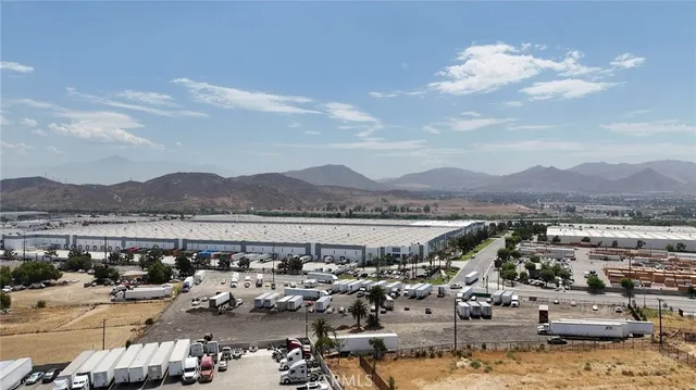 $6,550,000 | 815 Agua Mansa Road, Jurupa Valley, CA 92509