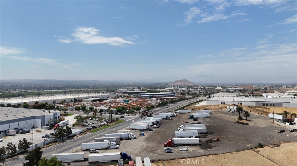 815 Agua Mansa Road Jurupa Valley, CA 92509 - Photo 4 of 22