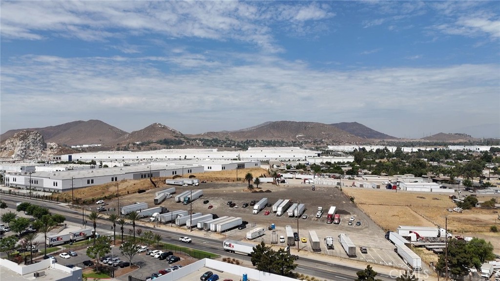 815 Agua Mansa Road Jurupa Valley, CA 92509 - Photo 9 of 22