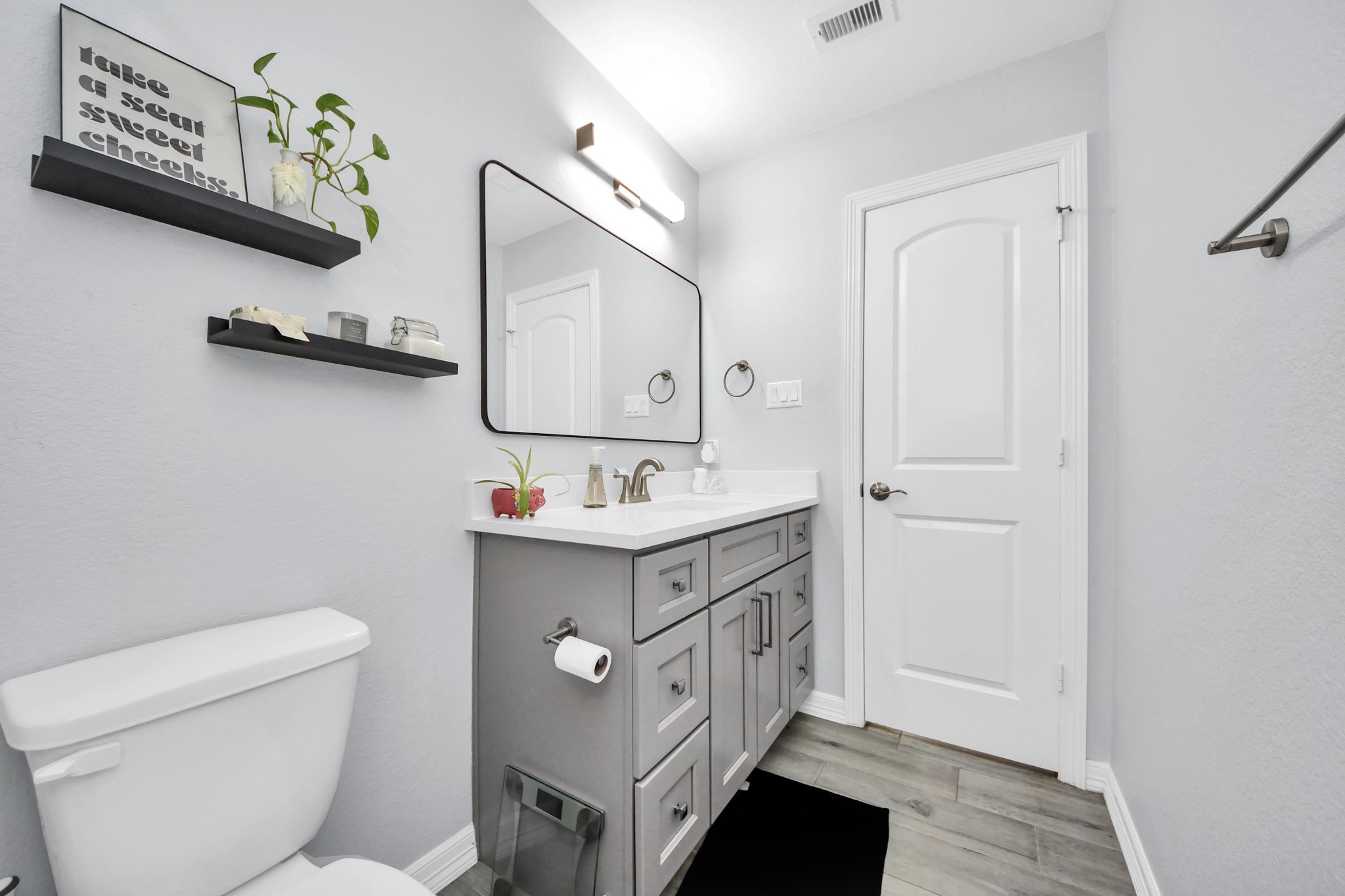 834 Ellington Street Houston, TX 77088 - Photo 22 of 37