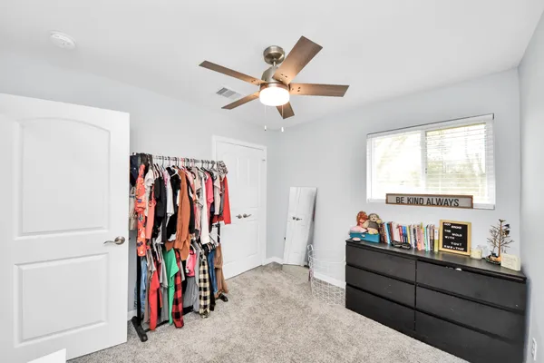 $1,900 | 834 Ellington Street, Houston, TX 77088