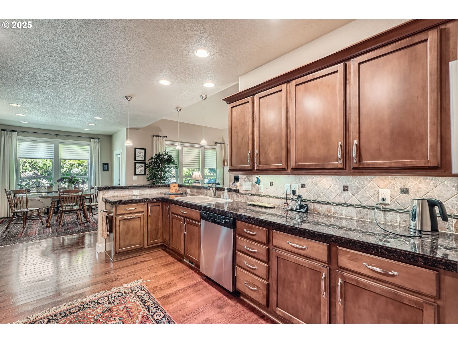 1114 South 6th Way Ridgefield, WA 98642 - Photo 16 of 31 Bedroom, Primary