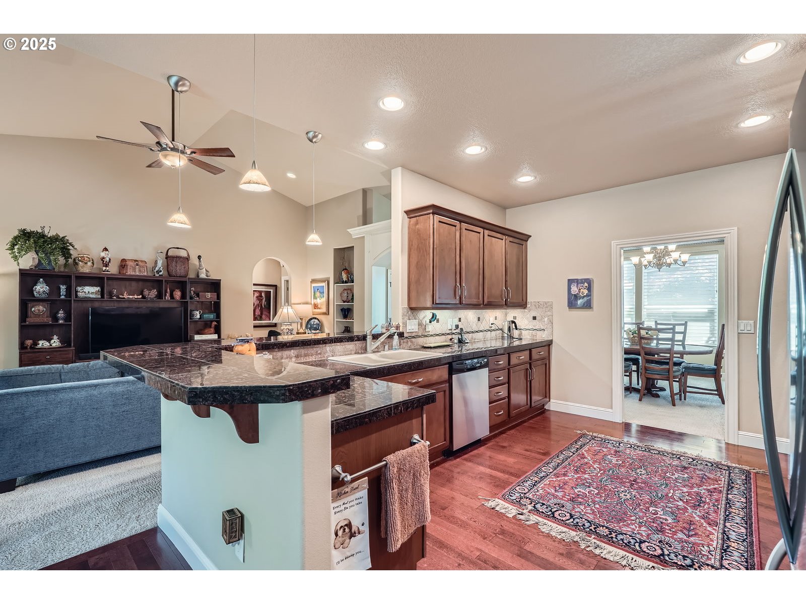 1114 South 6th Way Ridgefield, WA 98642 - Photo 18 of 31 Bedroom, Primary