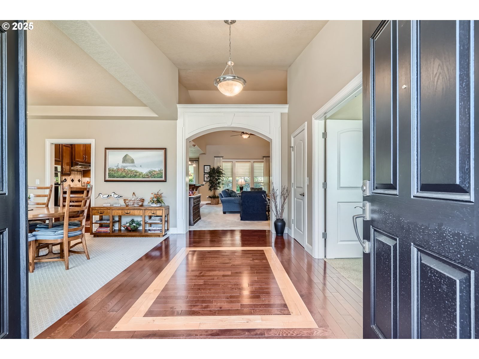 1114 South 6th Way Ridgefield, WA 98642 - Photo 5 of 31 Den/Office