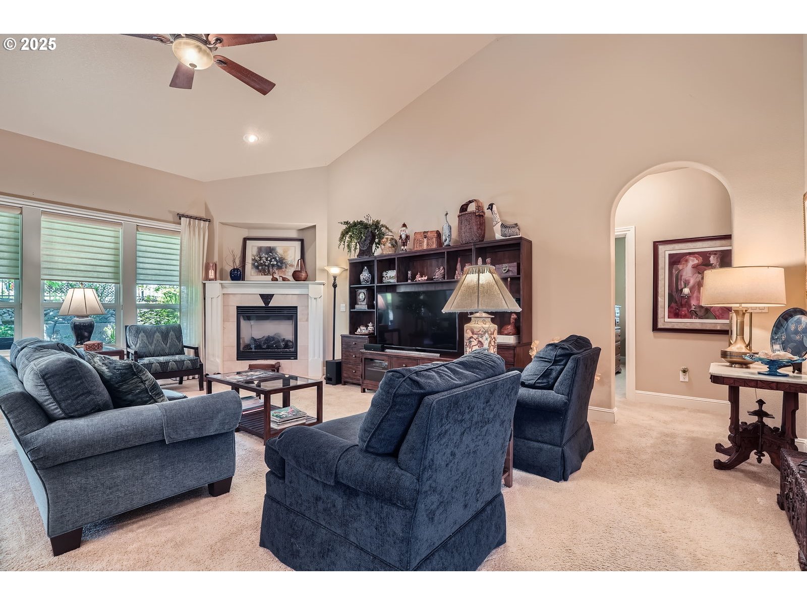 1114 South 6th Way Ridgefield, WA 98642 - Photo 9 of 31 Great Room