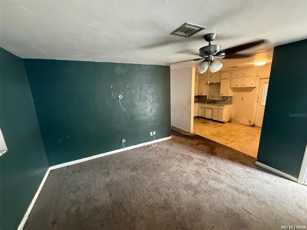 2715 Dixie Road Lakeland, FL 33801 - Photo 3 of 11