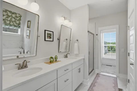 $650,000 | 269 Crooked Creek Lane, Hendersonville, TN 37075