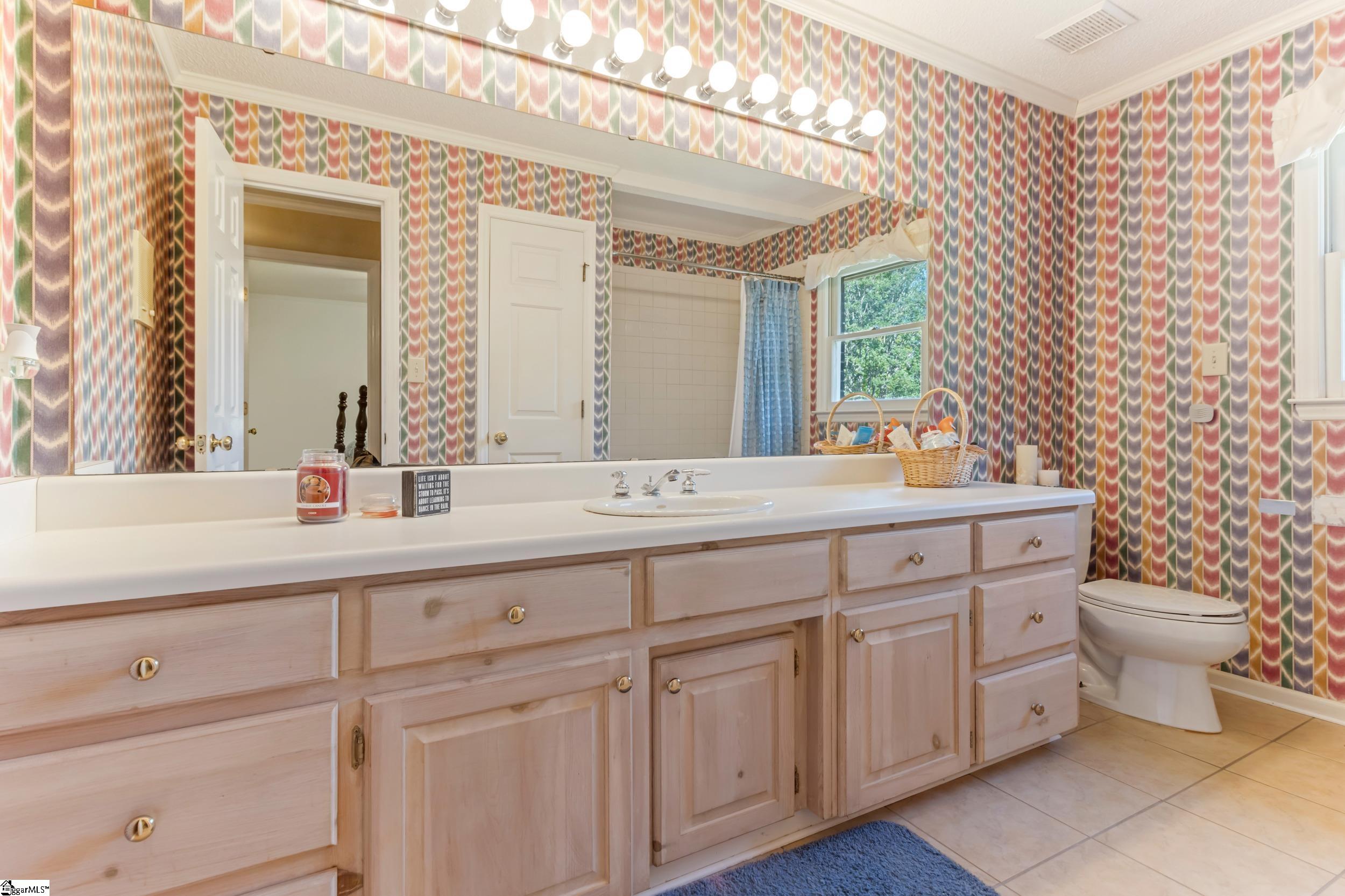 107 South Pointe Court Moore, SC 29369 - Photo 20 of 37