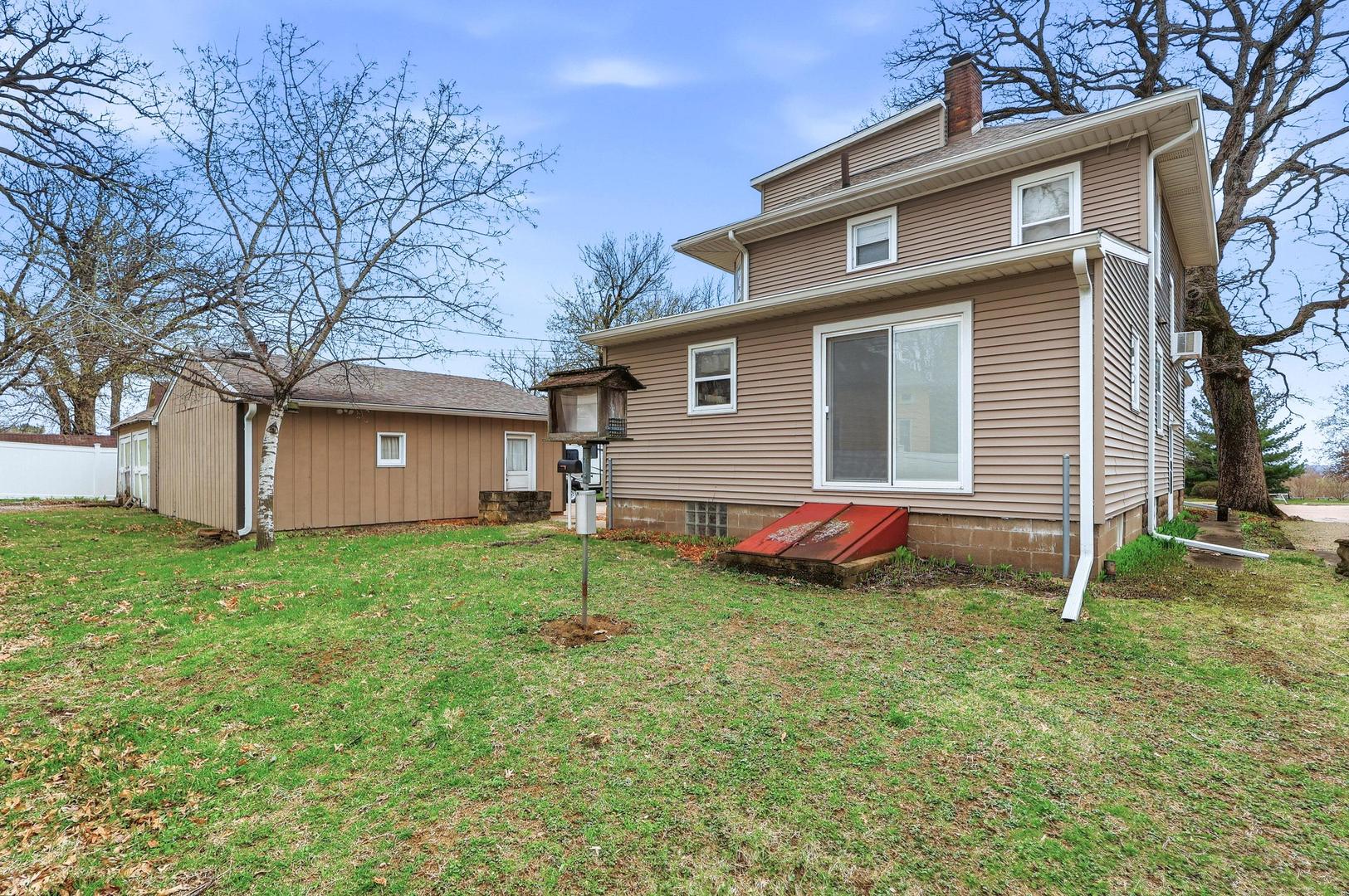 1587 34th Avenue Moline, IL 61265 - Photo 32 of 34