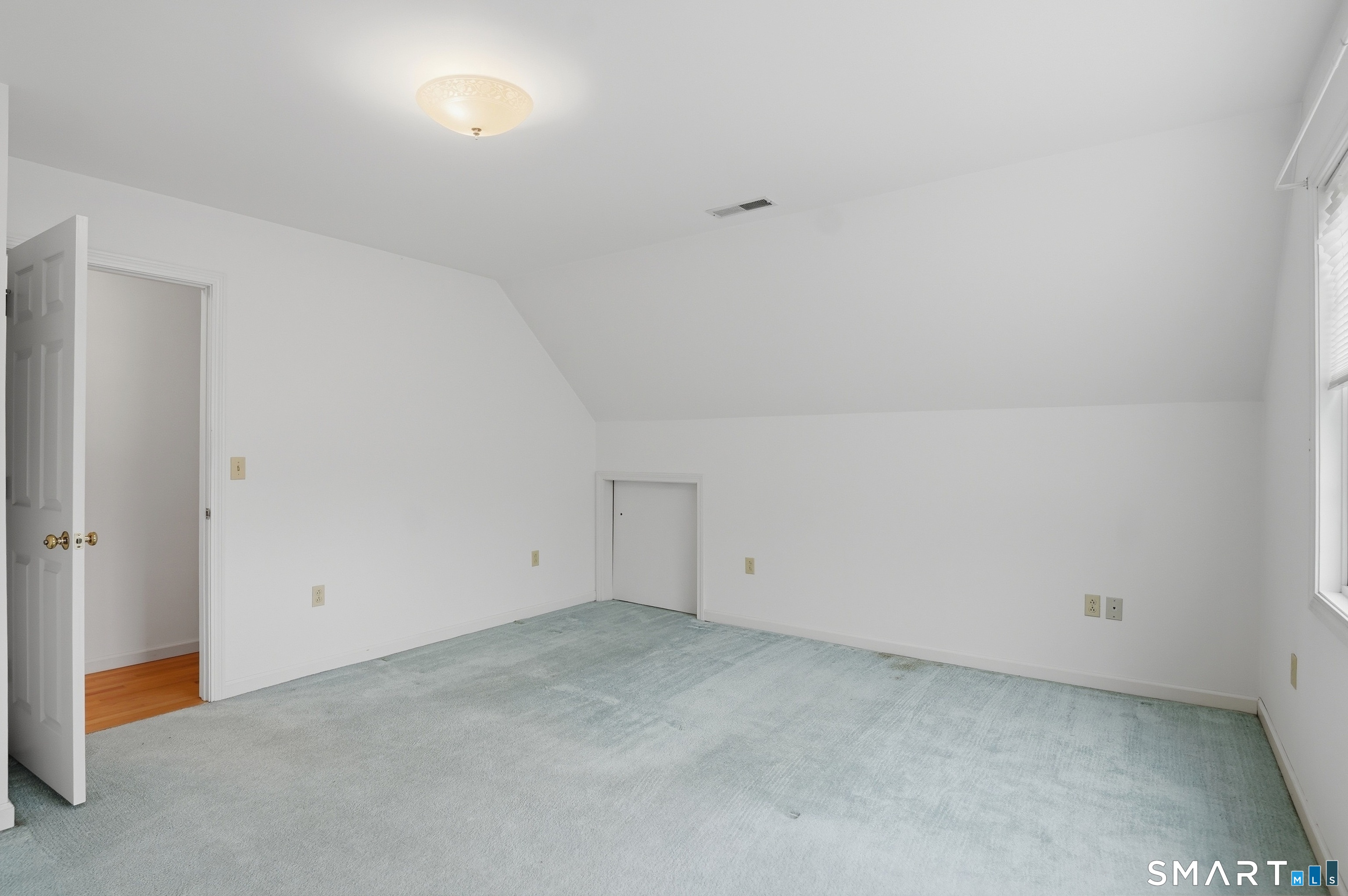 17 Minor Road Wolcott, CT 06716 - Photo 24 of 35