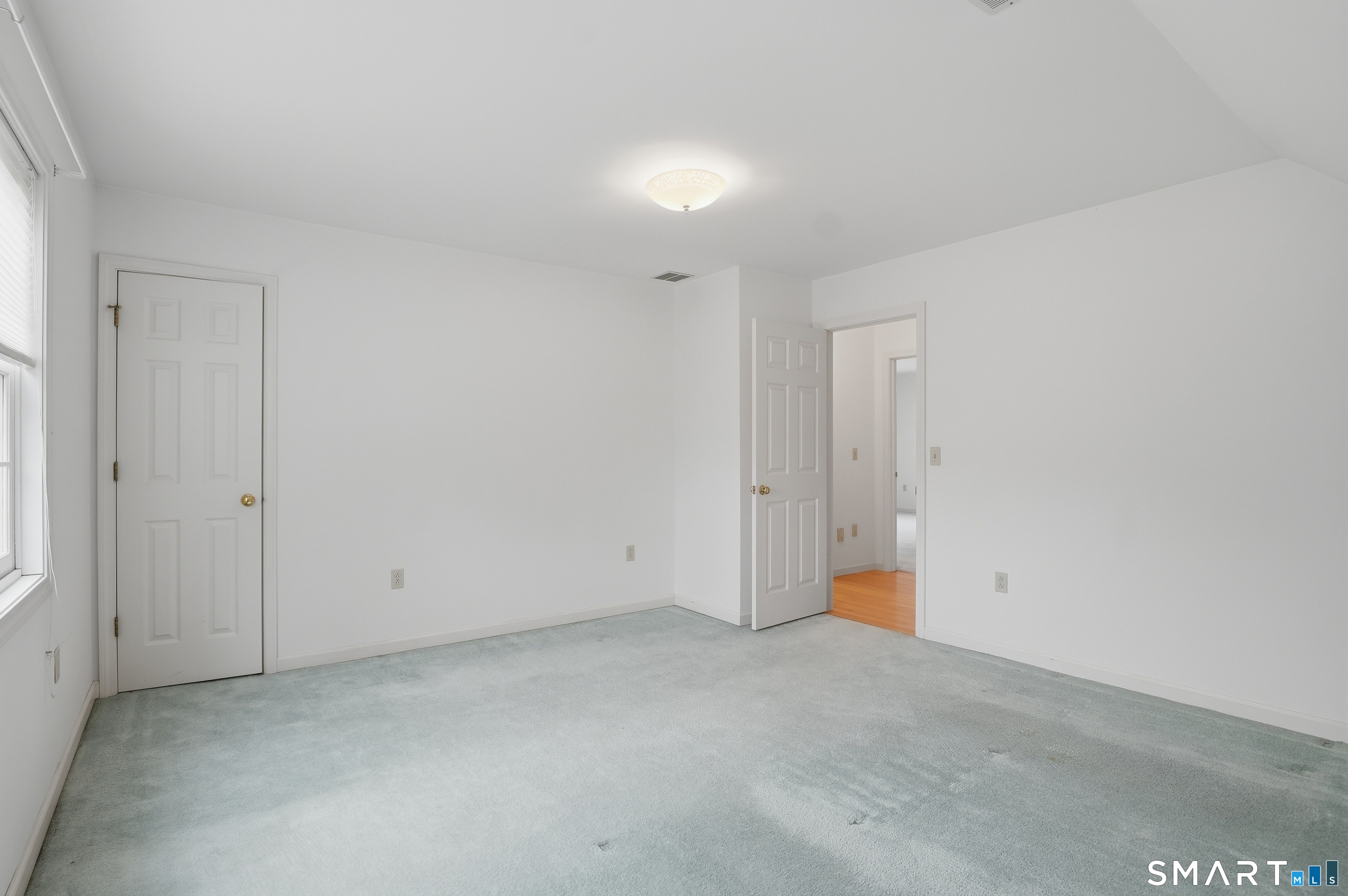 17 Minor Road Wolcott, CT 06716 - Photo 25 of 35
