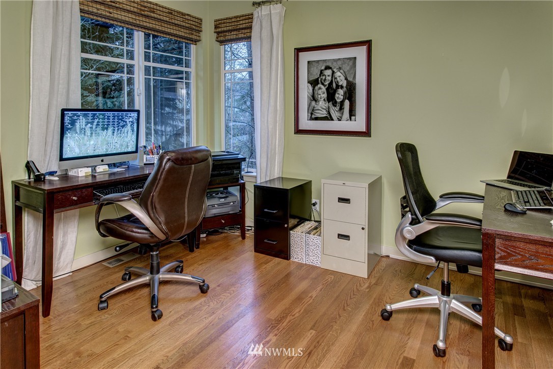 21725 38th Drive Southeast Bothell, WA 98021 - Photo 11 of 22