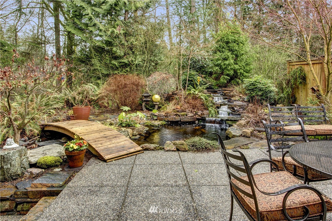 21725 38th Drive Southeast Bothell, WA 98021 - Photo 19 of 22