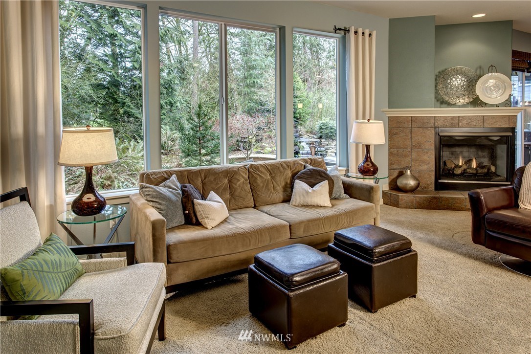 21725 38th Drive Southeast Bothell, WA 98021 - Photo 3 of 22