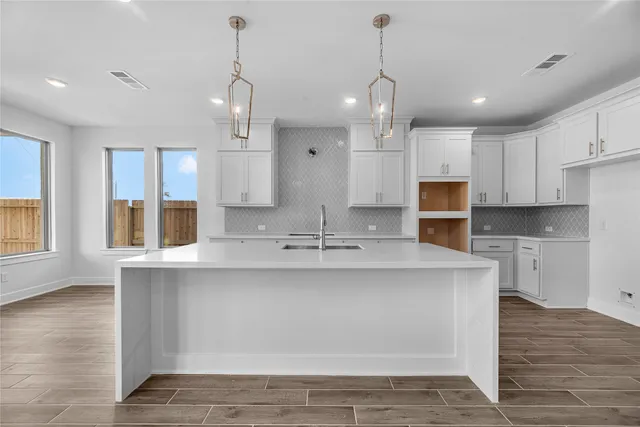 $694,440 | 1619 Summer Pne Court, Missouri City, TX 77459