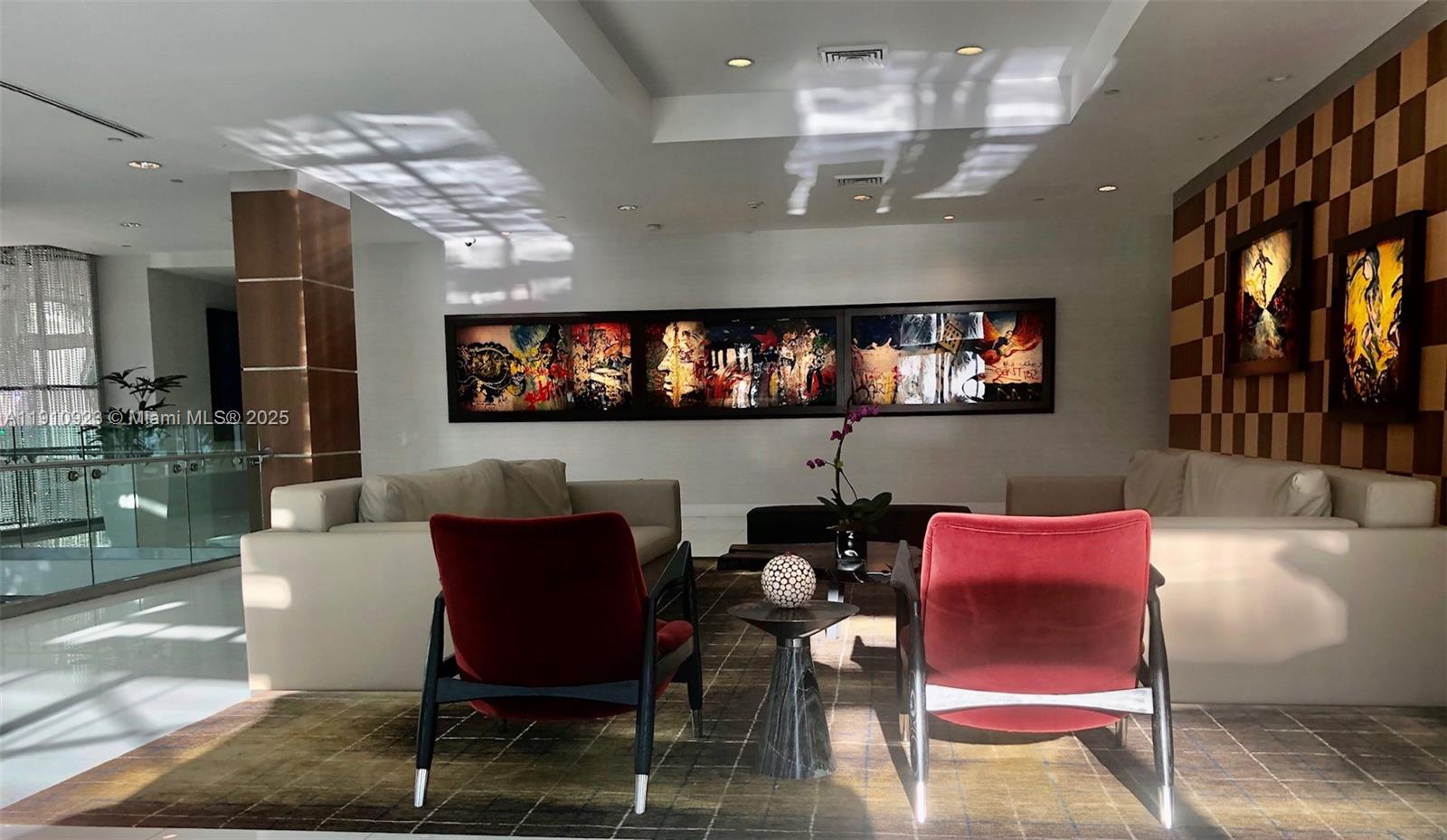 1800 North Bayshore Drive, Unit 605 Miami, FL 33132 - Photo 28 of 48 a view of a dining room with furniture