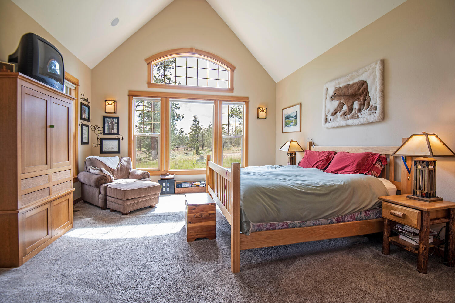 16400 Riata Drive Sisters, OR 97759 - Photo 10 of 43 9