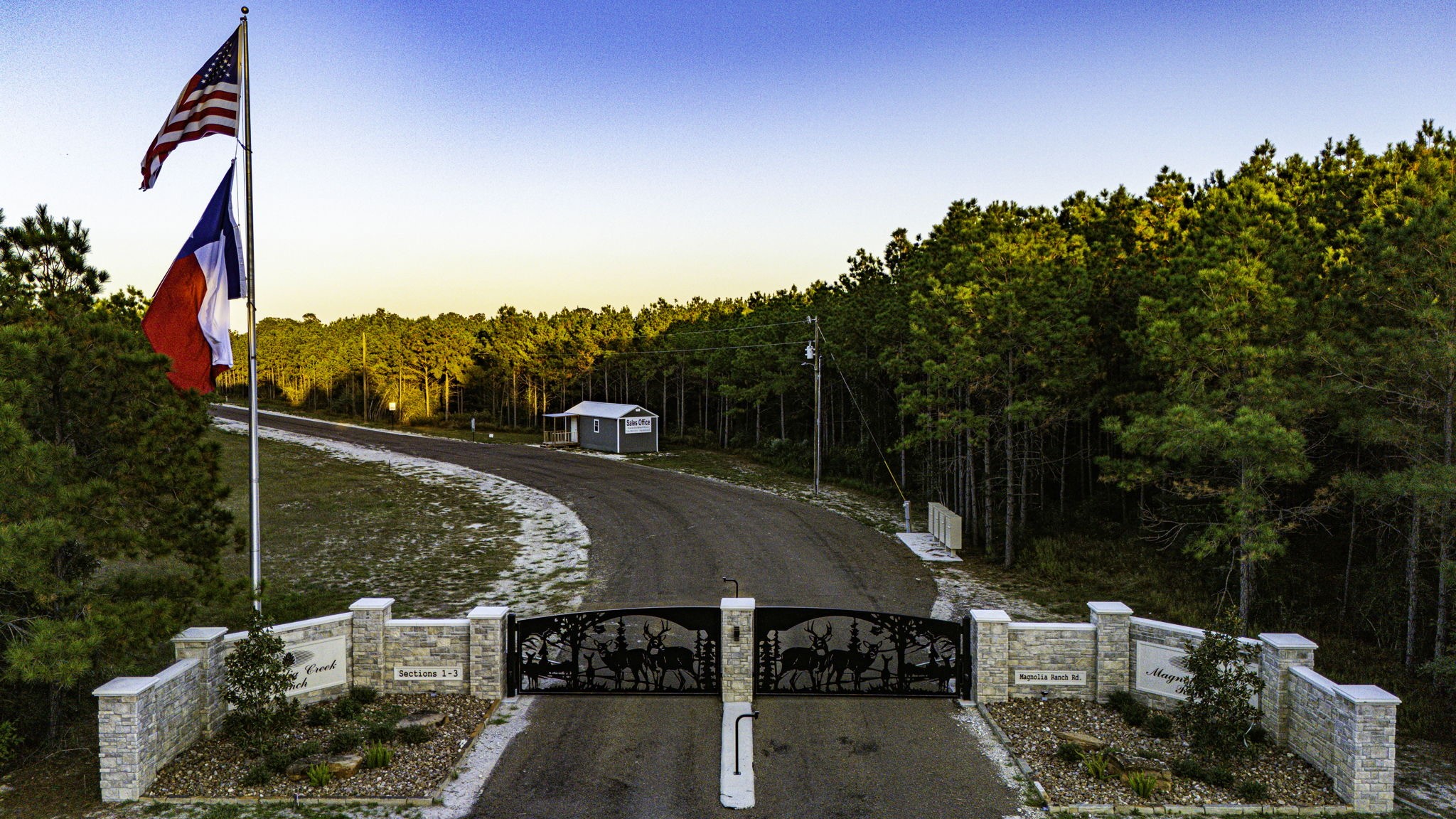 39 Sportsman Retreat Road Onalaska, TX 77360 - Photo 2 of 11