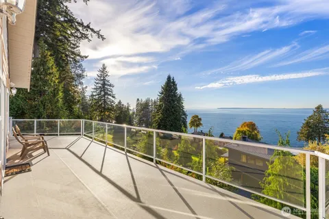 $1,199,950 | 5913 Normar Place, Blaine, WA 98230