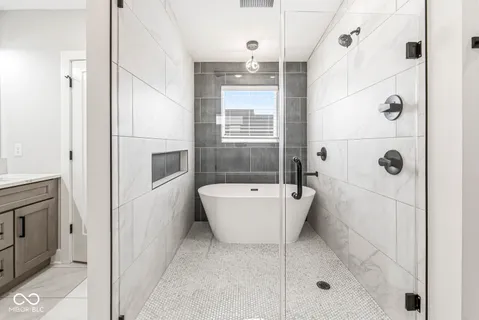 $525,000 | 2008 Yandes Street, Indianapolis, IN 46202