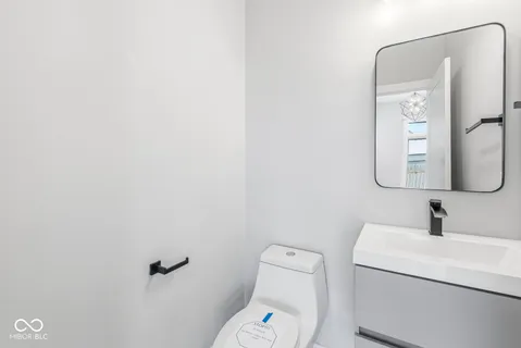 $525,000 | 2008 Yandes Street, Indianapolis, IN 46202