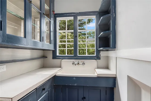 $1,100,000 | 228 Medway Street, Providence, RI 02906